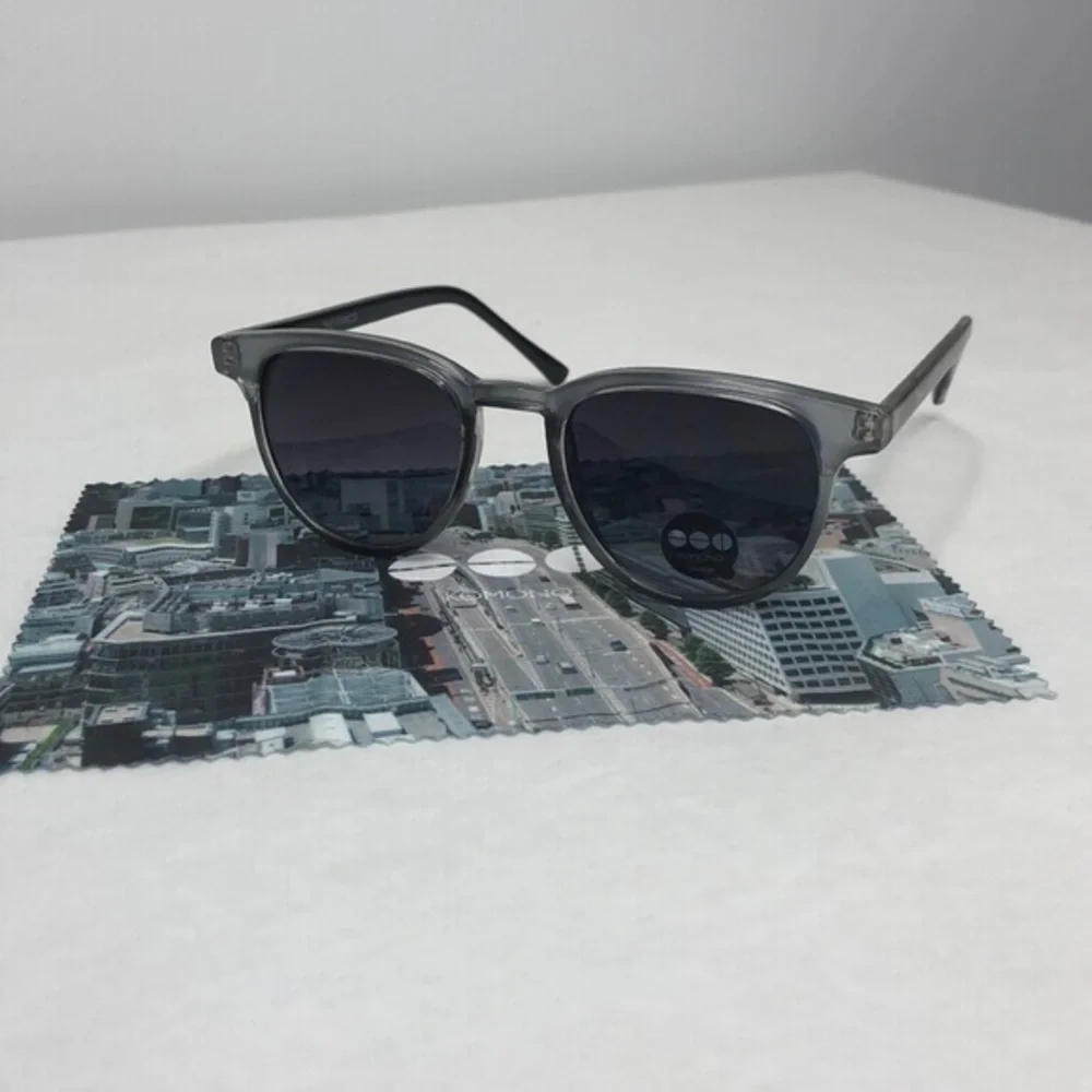 Anthropologie komono sunglasses